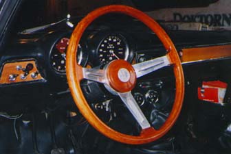 941030_erp911_cockpit.JPG (18566 bytes)